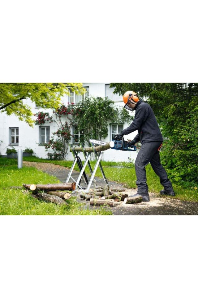 GKE 18V-40 Solo Zincirli Agaç Kesme