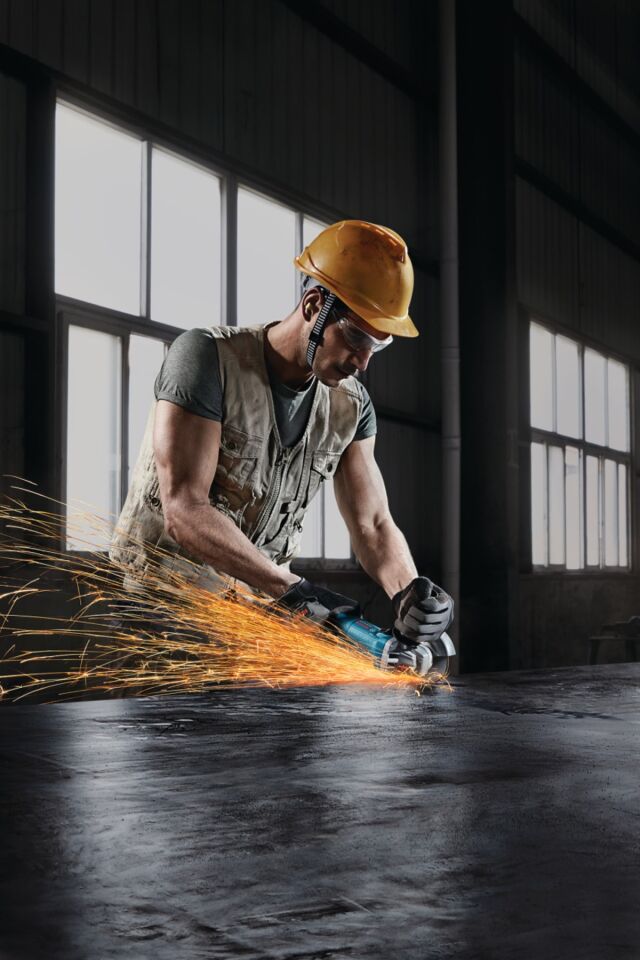 GWS 9-115 S AVUÇ TAŞLAMA