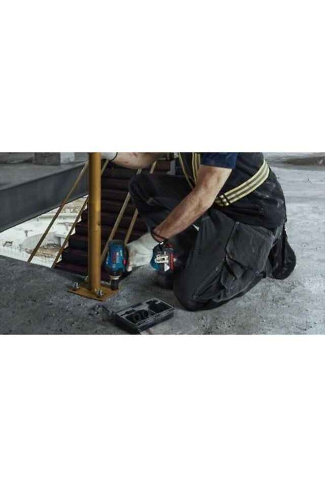 GDS 18V-400 + GSB 18V-50  2.0.AH 5.0.AH SET