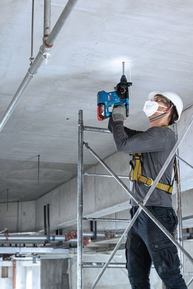 GBH 187 LI   KIRICI DELİCİ YENİ